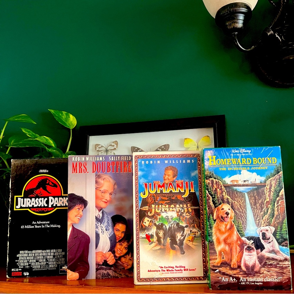 Family Movie VHS Bundle - Vintage VHS - 90’s VHS - VHS